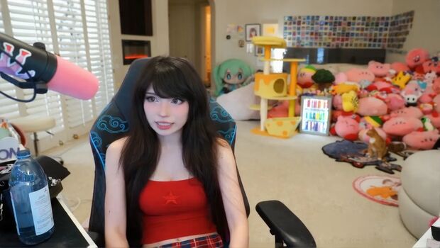 🔥 Emiru  page leaked private photo uncensored full