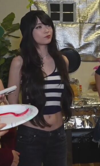 🔥 Emiru  page leaked private photo uncensored full