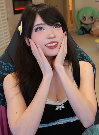 🔥 Emiru  page leaked private photo uncensored full