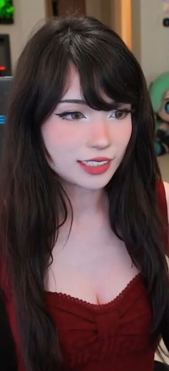 🔥 Emiru  page leaked private photo uncensored full