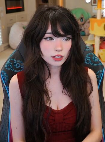 🔥 Emiru  page leaked private photo uncensored full