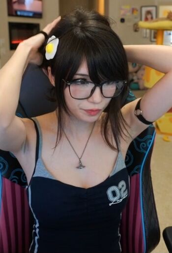 🔥 Emiru  page leaked private photo uncensored full