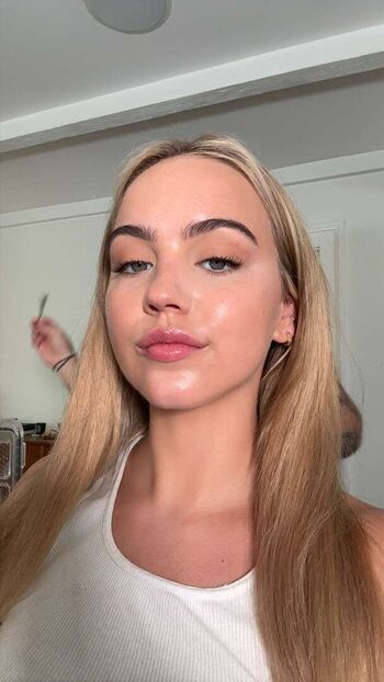 🔥 Emma brooks leaked private photo uncensored full