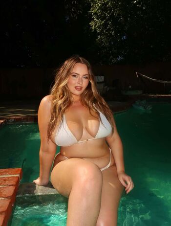 🔥 Erinmhk page leaked private photo uncensored full