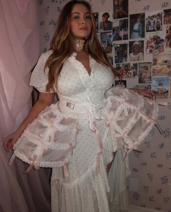 🔥 Erinmhk page leaked private photo uncensored full