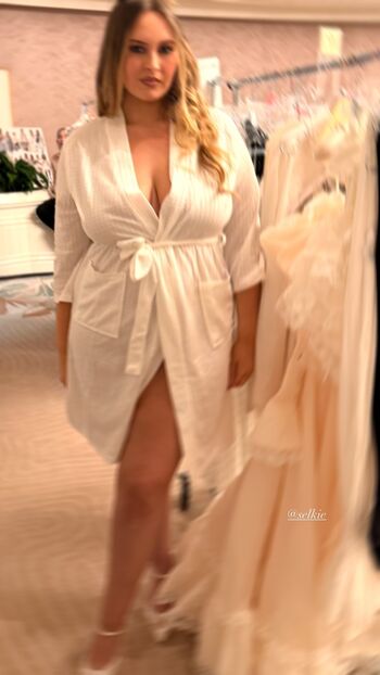 🔥 Erinmhk page leaked private photo uncensored full