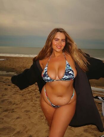 🔥 Erinmhk page leaked private photo uncensored full