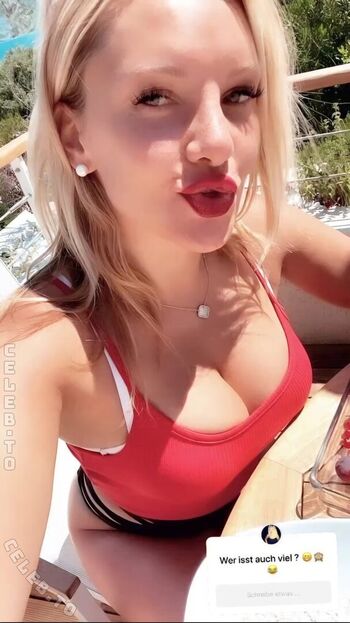 🔥 Evelyn burdecki leaked private photo uncensored full