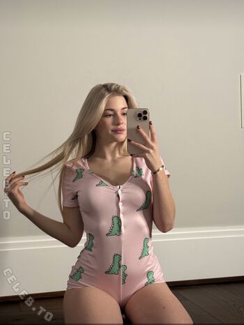 🔥 Fabienne   page leaked private photo uncensored full