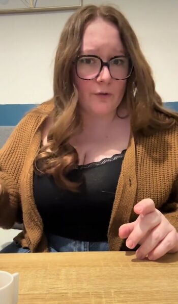 🔥 Fannyjhsz page leaked private photo uncensored full