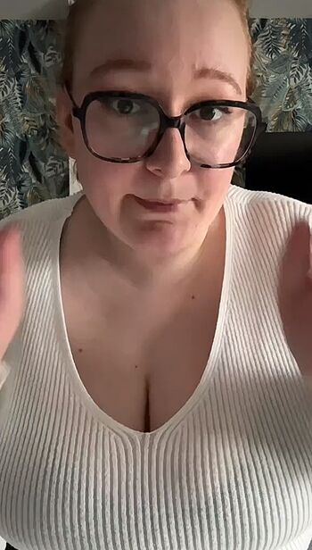 🔥 Fannyjhsz page leaked private photo uncensored full