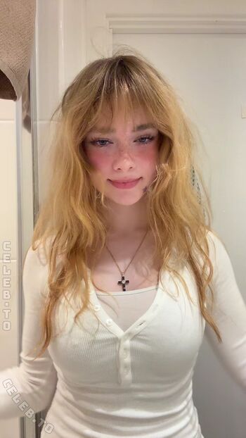 🔥 Felinenyaa page leaked private photo uncensored full