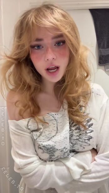 🔥 Felinenyaa page leaked private photo uncensored full