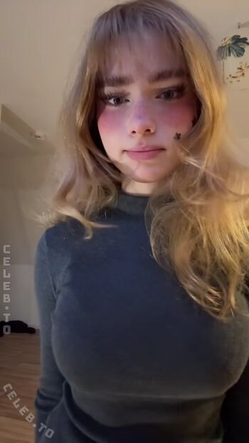 🔥 Felinenyaa page leaked private photo uncensored full