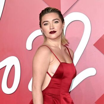 🔥 Florence pugh  page leaked private photo uncensored full