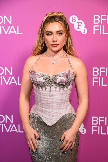 🔥 Florence pugh  page leaked private photo uncensored full