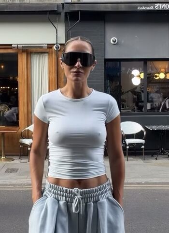 🔥 Frankie bridge leaked private photo uncensored full