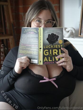 🔥 Fullerbustbestie leaked private photo uncensored full