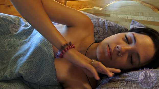 🔥 Girls huntersbeauty leaked private photo uncensored full