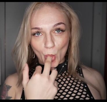 🔥 Gloryhole swallow leaked private photo uncensored full