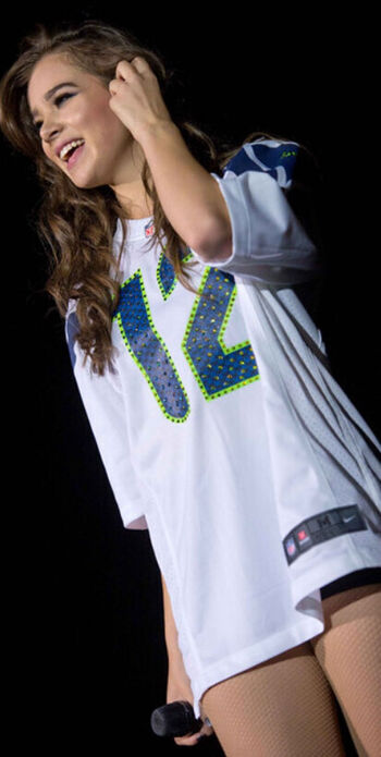 🔥 Hailee steinfeld  page leaked private photo uncensored full