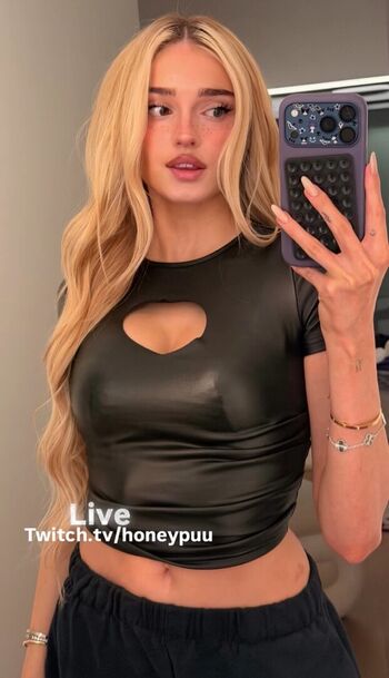 🔥 Honeypuu  page leaked private photo uncensored full