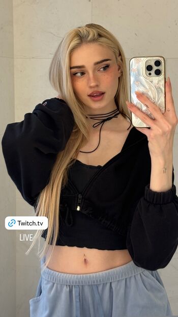 🔥 Honeypuu  page leaked private photo uncensored full