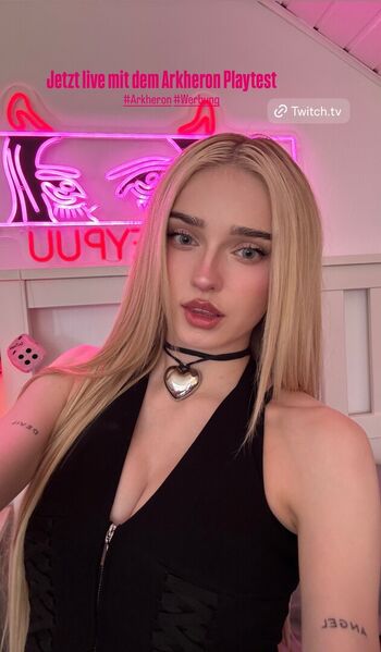 🔥 Honeypuu  page leaked private photo uncensored full