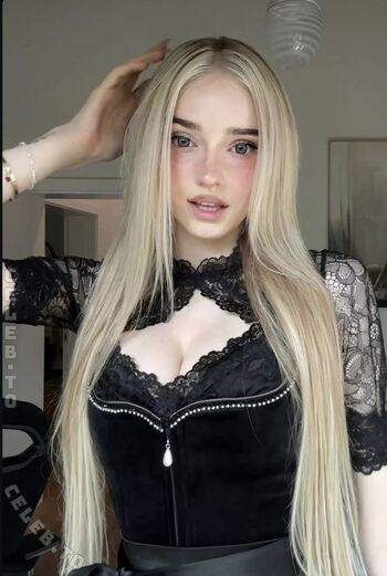 🔥 Honeypuu  page leaked private photo uncensored full