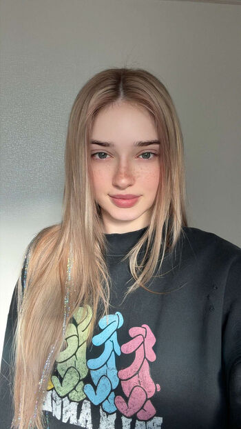 🔥 Honeypuu  page leaked private photo uncensored full