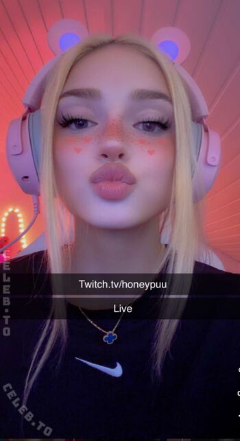 🔥 Honeypuu leaked private photo uncensored full