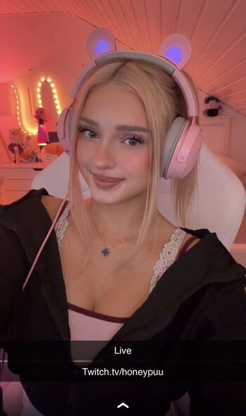 🔥 Honeypuu leaked private photo uncensored full