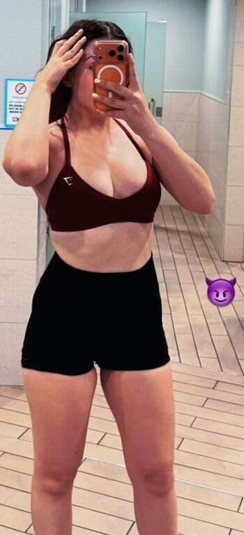 🔥 Iamsofiabella leaked private photo uncensored full