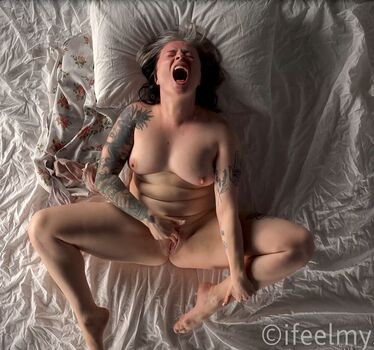 🔥 Ifeelmyself leaked private photo uncensored full