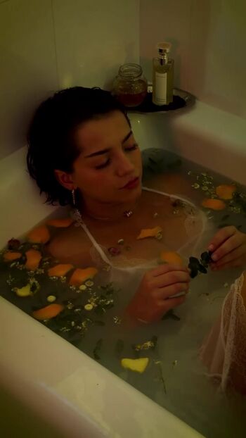 🔥 Isabela merced leaked private photo uncensored full