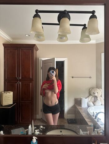 🔥 Issfanfan  page leaked private photo uncensored full