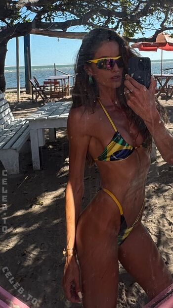 🔥 Izabel goulart page leaked private photo uncensored full