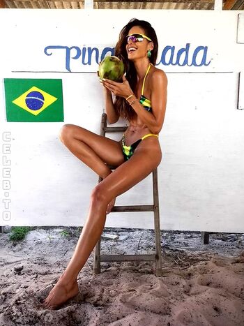 🔥 Izabel goulart page leaked private photo uncensored full