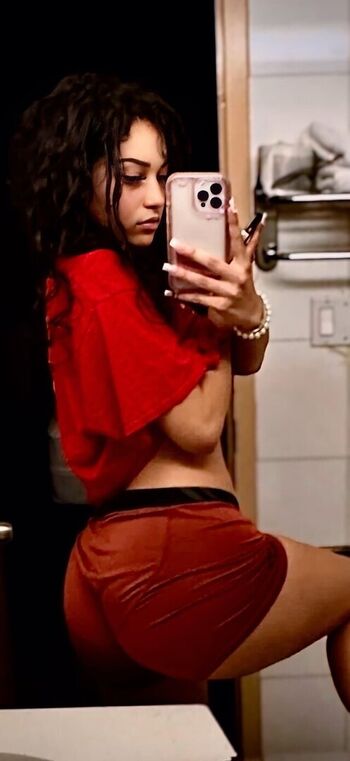 🔥 Jadeli rosa  page leaked private photo uncensored full