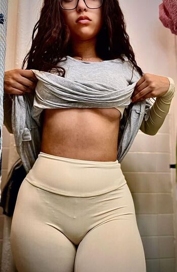 🔥 Jadeli rosa  page leaked private photo uncensored full