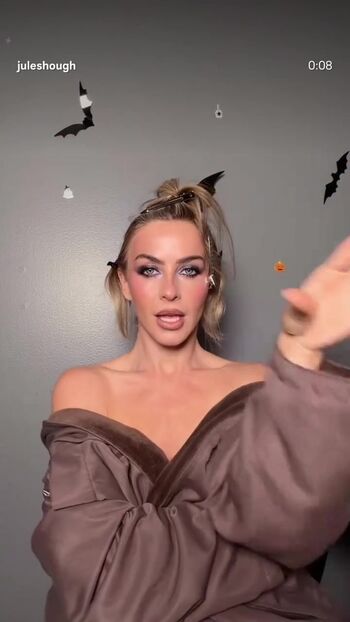 🔥 Julianne hough leaked private photo uncensored full