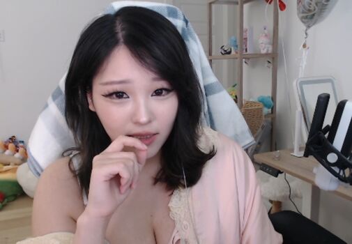 🔥 Kang hee yoon page leaked private photo uncensored full