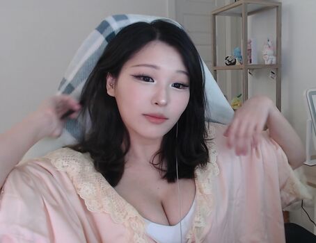 🔥 Kang hee yoon page leaked private photo uncensored full