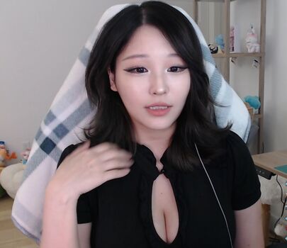 🔥 Kang hee yoon page leaked private photo uncensored full