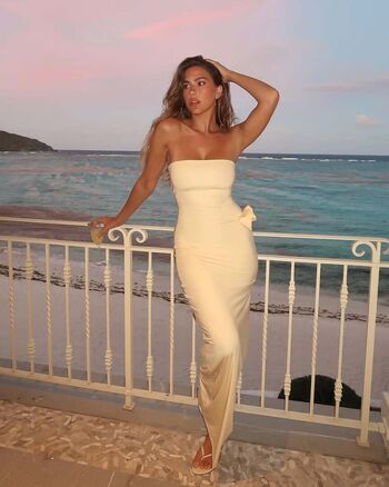 🔥 Kara del toro page leaked private photo uncensored full