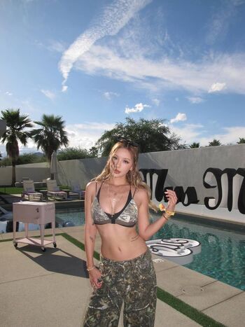 🔥 Kathy zheng  page leaked private photo uncensored full