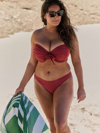 🔥 Kelly brook page leaked private photo uncensored full