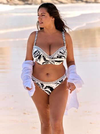 🔥 Kelly brook page leaked private photo uncensored full