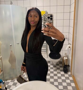 🔥 Khaddi sagnia leaked private photo uncensored full