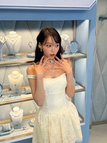 🔥 Kim chaewon  page leaked private photo uncensored full